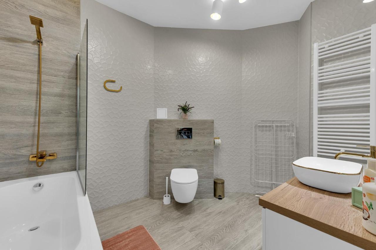 Polonia Apartment Centrum Z Miejscem Parkingowym Лодзь Екстер'єр фото